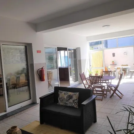 House Fifteen Ferienhaus Horta (Azores)