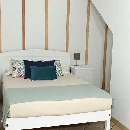 House Fifteen Holiday home Horta (Azores)