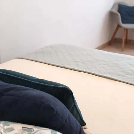 House Fifteen Horta (Azores)
